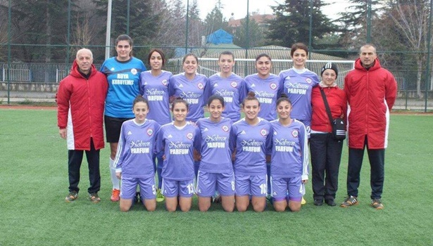 Ereğli Belediyespor ligin ilk yarısını galibiyetle kapadı