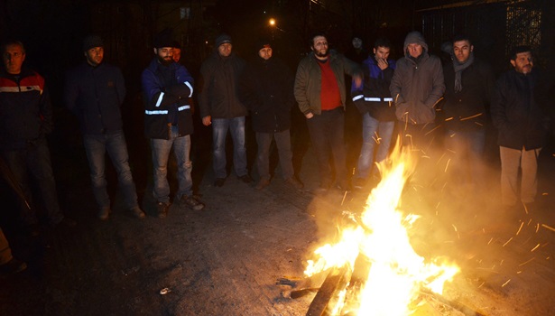 Termik santral işçilerinden eylem