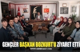 GENÇLER BAŞKAN BOZKURT’U ZİYARET ETTİ