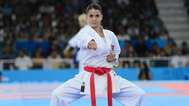 Dünya Karate Şampiyonasın'da Türkiye'yi temsil edecek