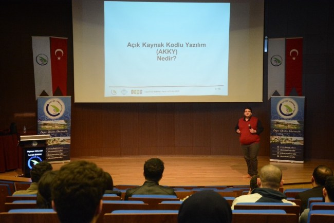 Düzce Üniversitesi'nden Coğrafi Bilgi Sistemleri konulu konferans