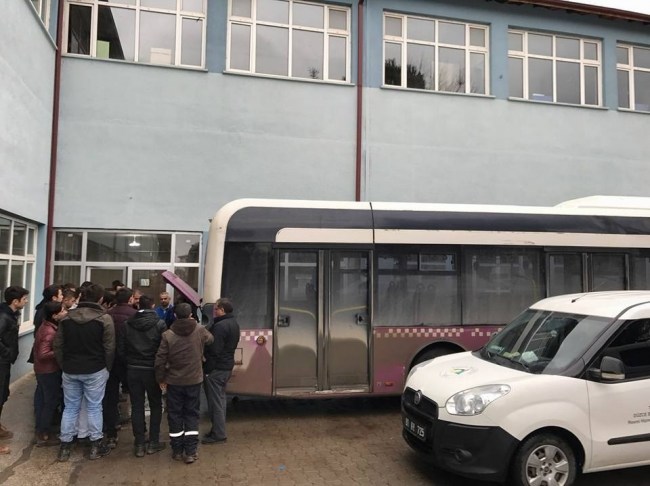 Liselilere uzmanlarından CNG eğitimi...