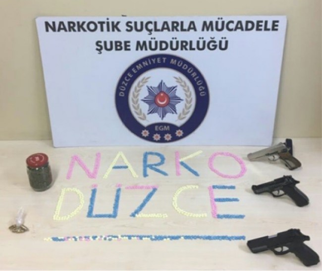 Düzce polisinden uyuşturucu operasyonu...