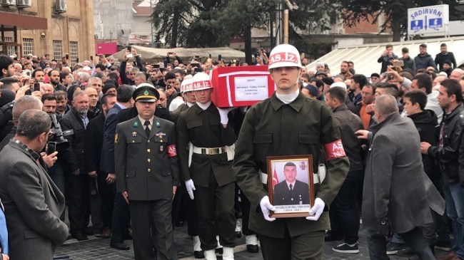 Düzceli şehidi, onbinler son yolculuğuna uğurladı...