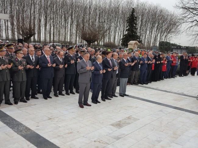 Hem zafer hemde şehitler yaad edildi...