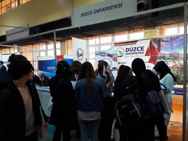 Düzce Üniversitesi Sakaryalı öğrencilerle buluştu...