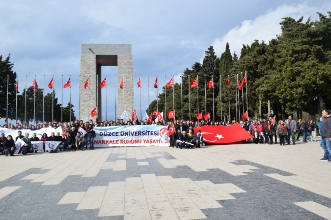 Öğrenciler Çanakkale Şehitliklerini ziyaret....