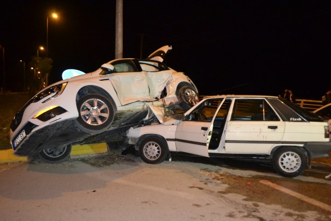 Karabük'te trafik kazası: 1'i çocuk 6 yaralı