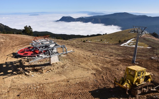 Karabük'te yapımı süren kayak merkezi