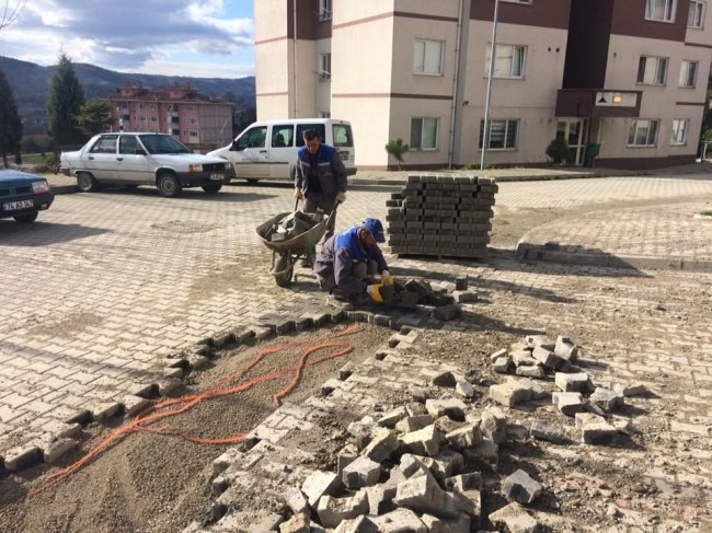 Bartın'da üstyapı onarım çalışmaları