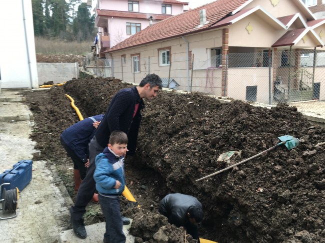 İlçe Milli Eğitim Müdürü'nden incelemeler...