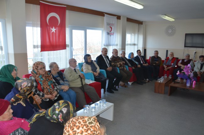 Yaşlılardan Zeytin Dalı Harekatı'na destek...