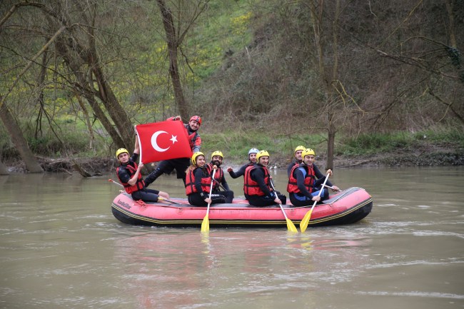 Raftingcilerden Çanakkale duyarlılığı...