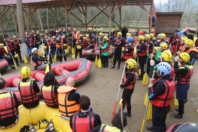 Melen Çayı'nda rafting sezonu açıldı...