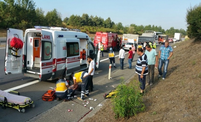 Otomobil tır´a arkadan çarptı: 2 Ölü, 2 Yaralı