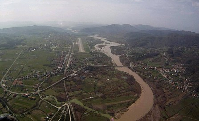 KÖPRÜDE KORKUTAN BEKLEYİŞ