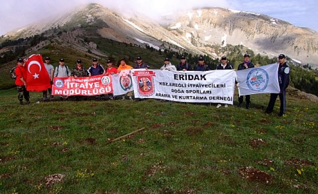 BUNA NE HIRS, GÖNÜLLÜ İTFAİYECİLER ILGAZ DAĞINA TIRMANDI