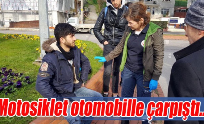 Motosiklet otomobille çarpıştı...