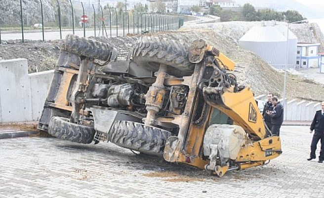 İŞ MAKİNASI, İŞ GÖREMEZ HALDE