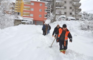 YİNE GELDİ; KAR