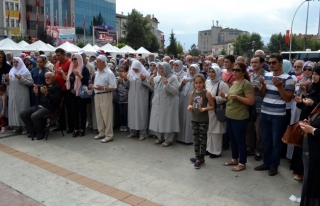 Safranbolu'da Hacı Adayları Dualarla Uğurlandı