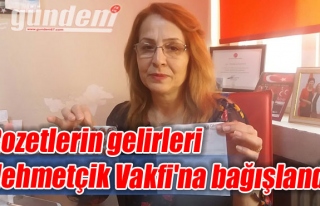 Rozetlerin gelirleri Mehmetçik Vakfi'na bağışlandı